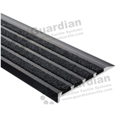Slimline premium ramp back stair nosing in black anodisation (10x75mm) with 4 x black carborundum infill [GSN-03SR4-B-BK]